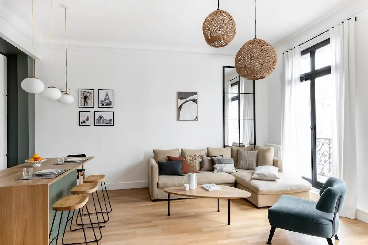 Appartement Elegant A Deux Pas Des Champs-Elysees París