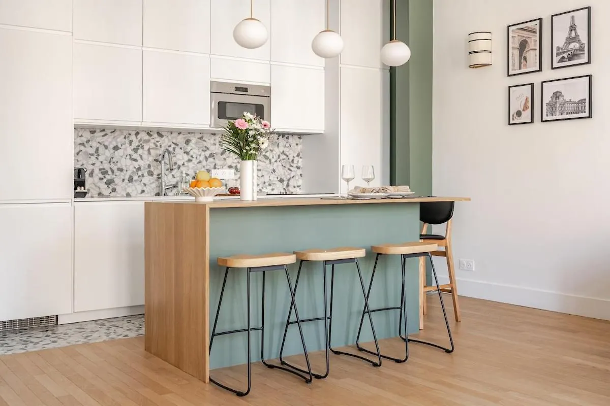 Appartement Elegant A Deux Pas Des Champs-Elysees Paris 0*,  France