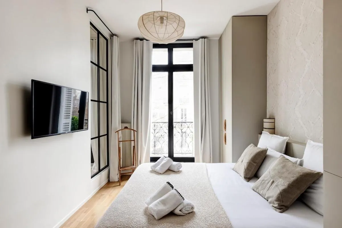 Lejlighed Appartement Elegant A Deux Pas Des Champs-Elysees Paris Frankrig
