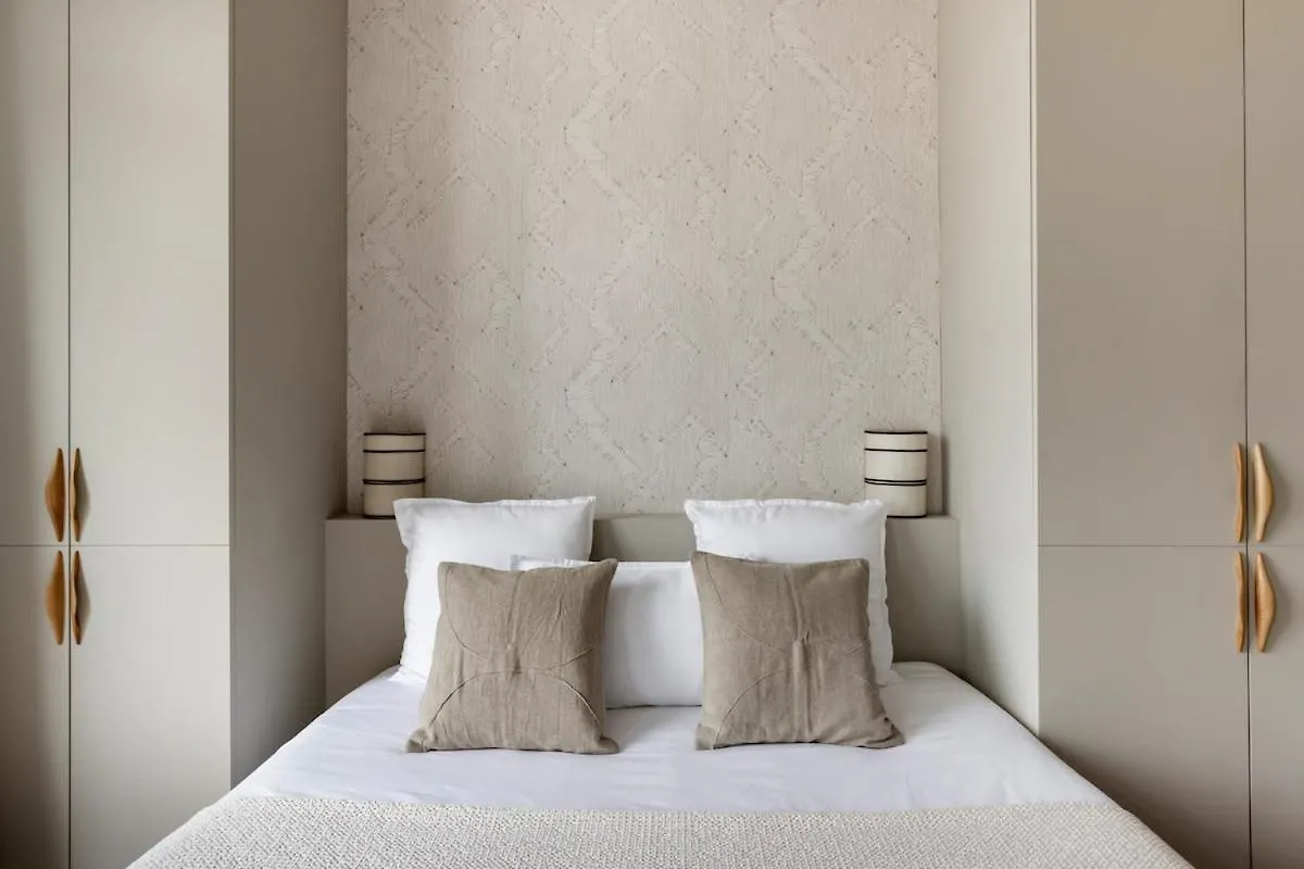 Appartement Elegant A Deux Pas Des Champs-Elysees Parijs Frankrijk